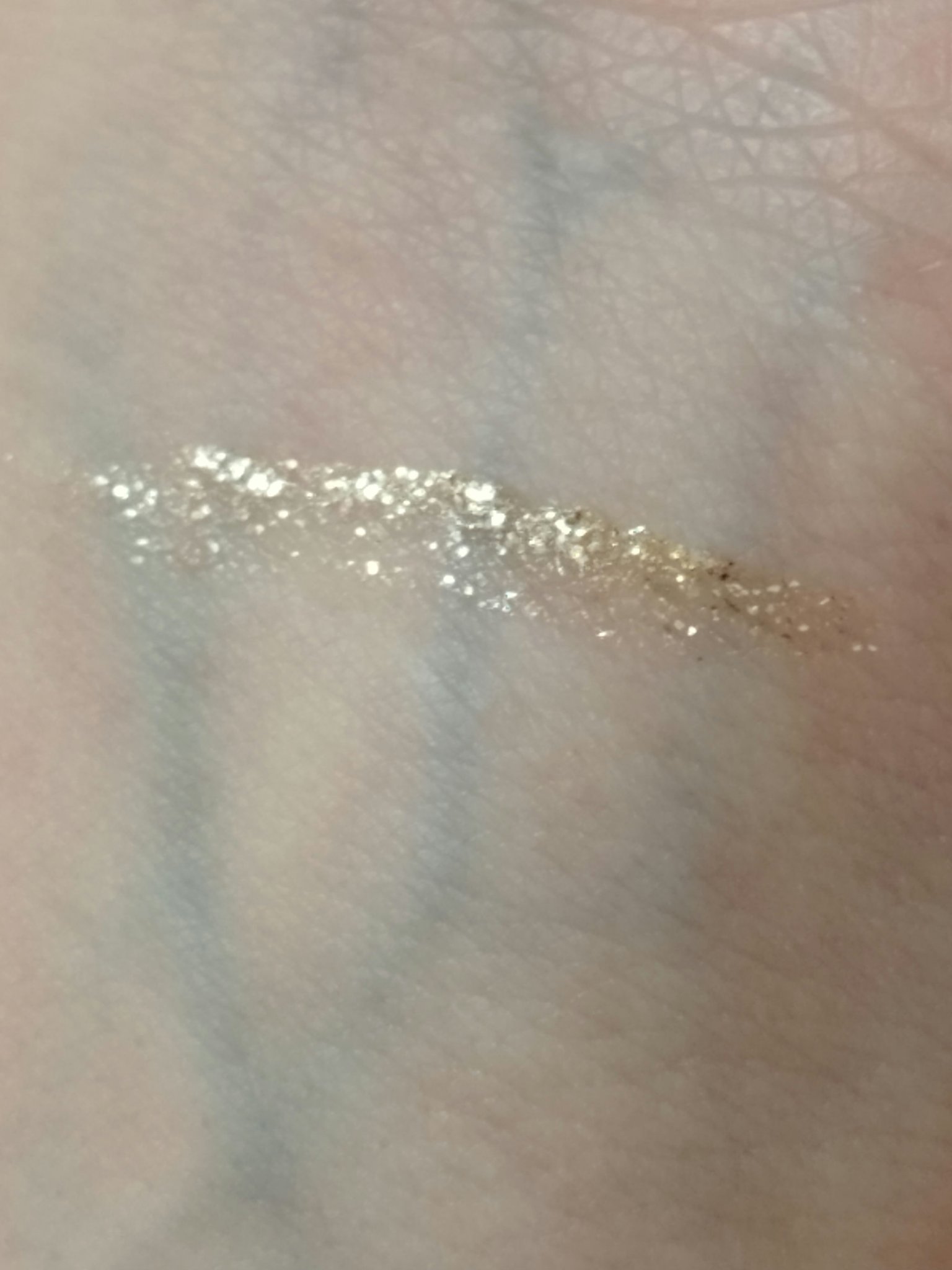 メタルグリッジー #02 ソル/フォレンコス/リキッドアイシャドウを使ったクチコミ（3枚目）