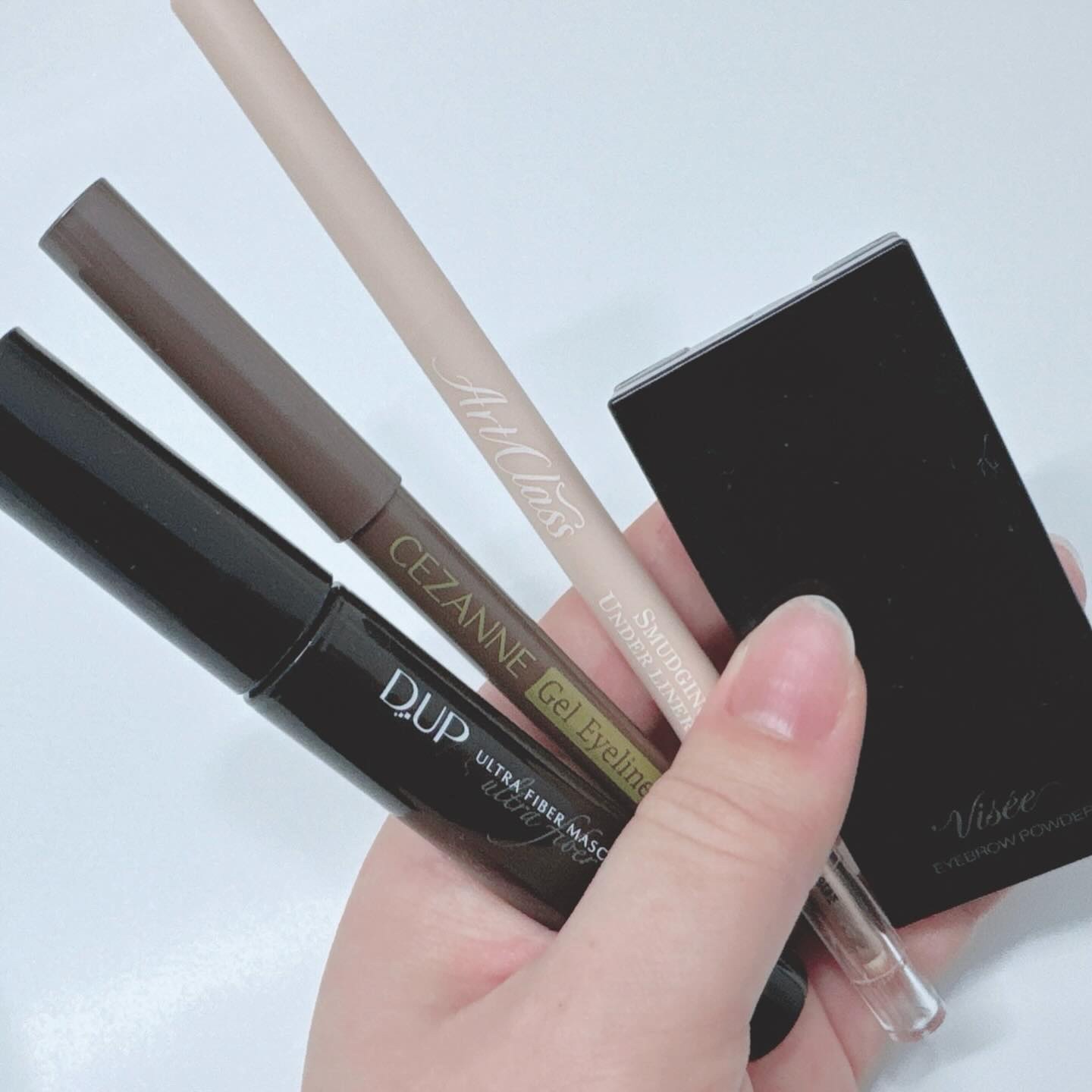 アートクラス スマージングアンダーライナー 03 アイシー(Icy) /too cool for school/ペンシルアイライナーを使ったクチコミ（2枚目）