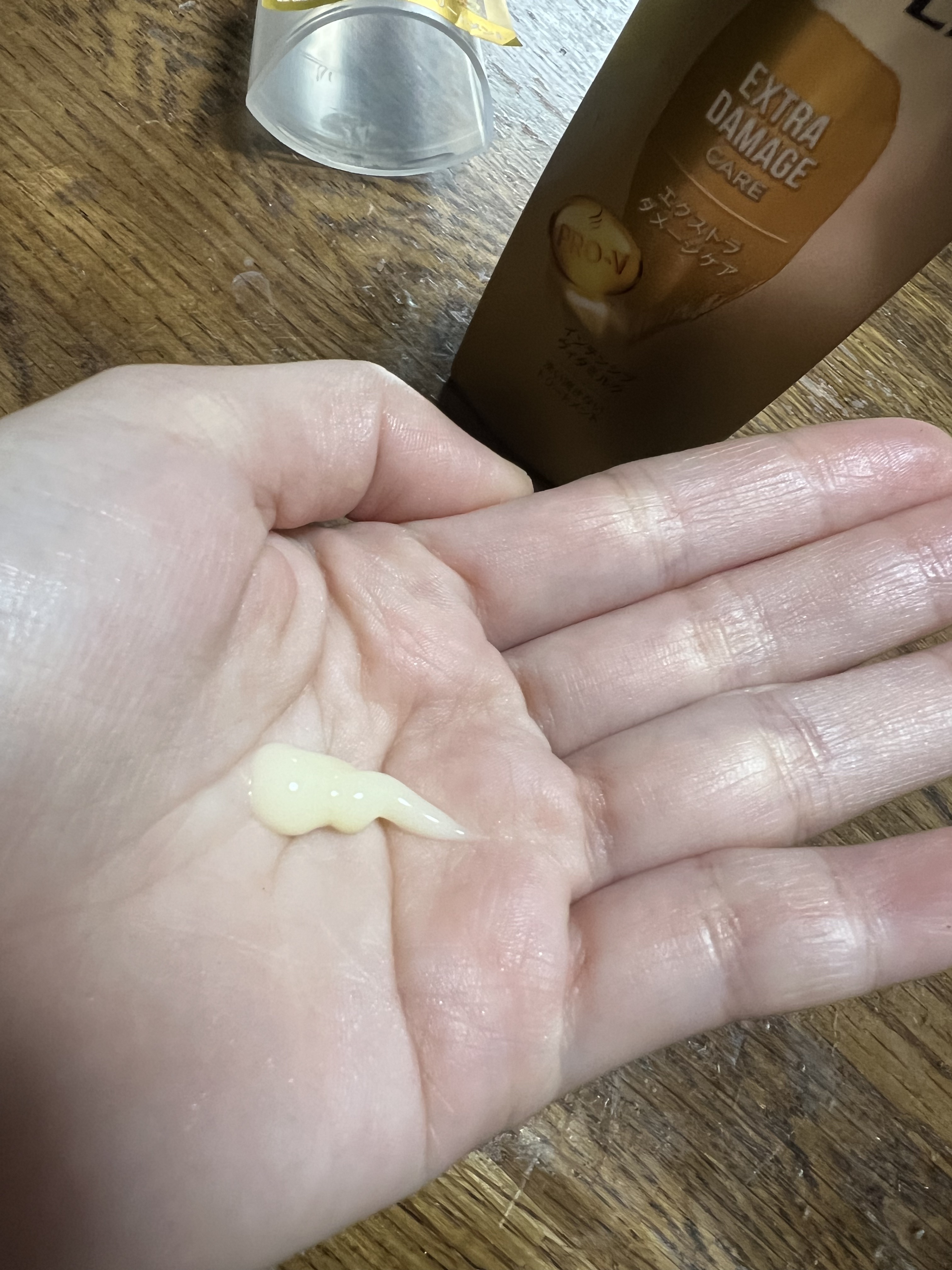 エクストラダメージケア インテンシブ ヴィタミルク 洗い流さないトリートメント /パンテーン/アウトバストリートメントを使ったクチコミ（3枚目）