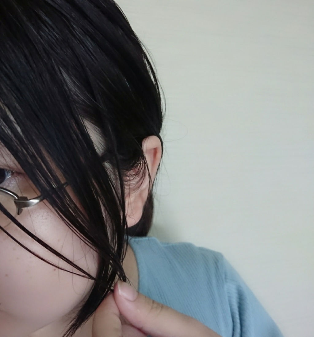 ディファイニング バーム/スティーブンノル ニューヨーク/ヘアバームを使ったクチコミ（1枚目）