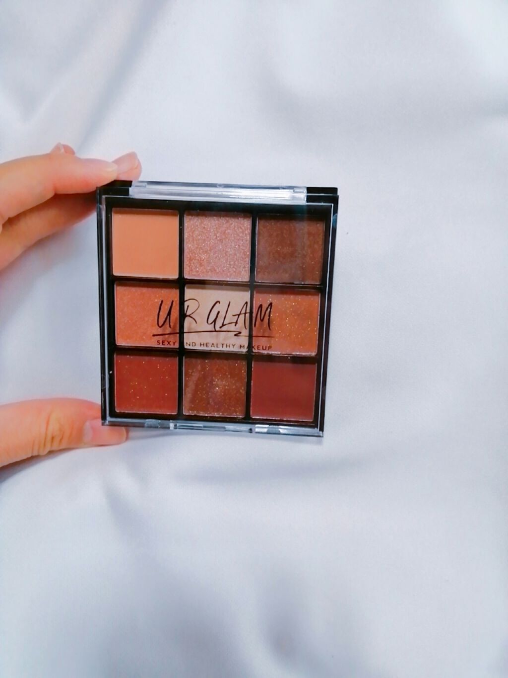 UR GLAM　BLOOMING EYE COLOR PALETTE/U R GLAM/アイシャドウパレットを使ったクチコミ（1枚目）