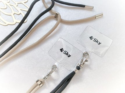 うなぎちゃんᙏ̤̫͚フォロバ1000 on LIPS 「Sky株式会社様のスマホショルダー2色〜っ📱𓂃𓈒𓏸シンプルでか..」(1枚目)