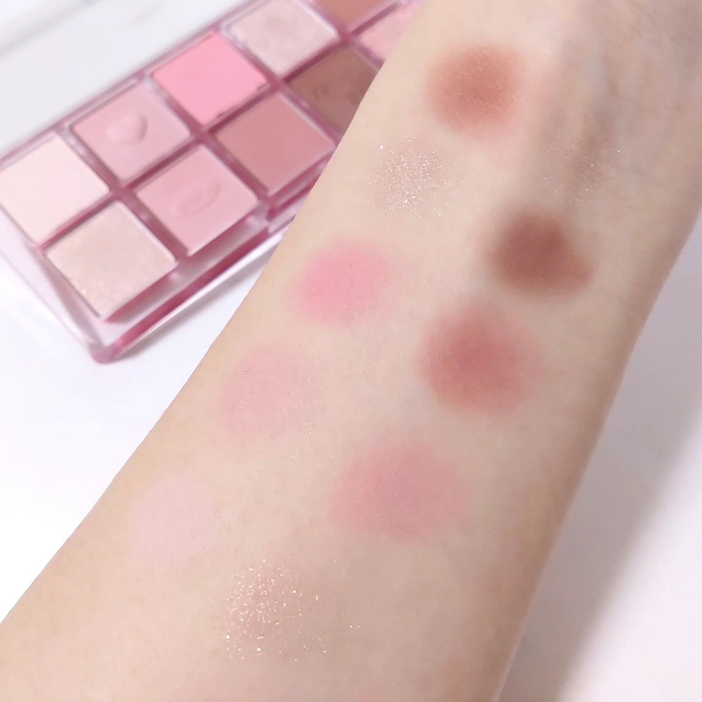 レディトゥーウェアダウニーチーク/BBIA/ジェル・クリームチークを使ったクチコミ(4枚目)