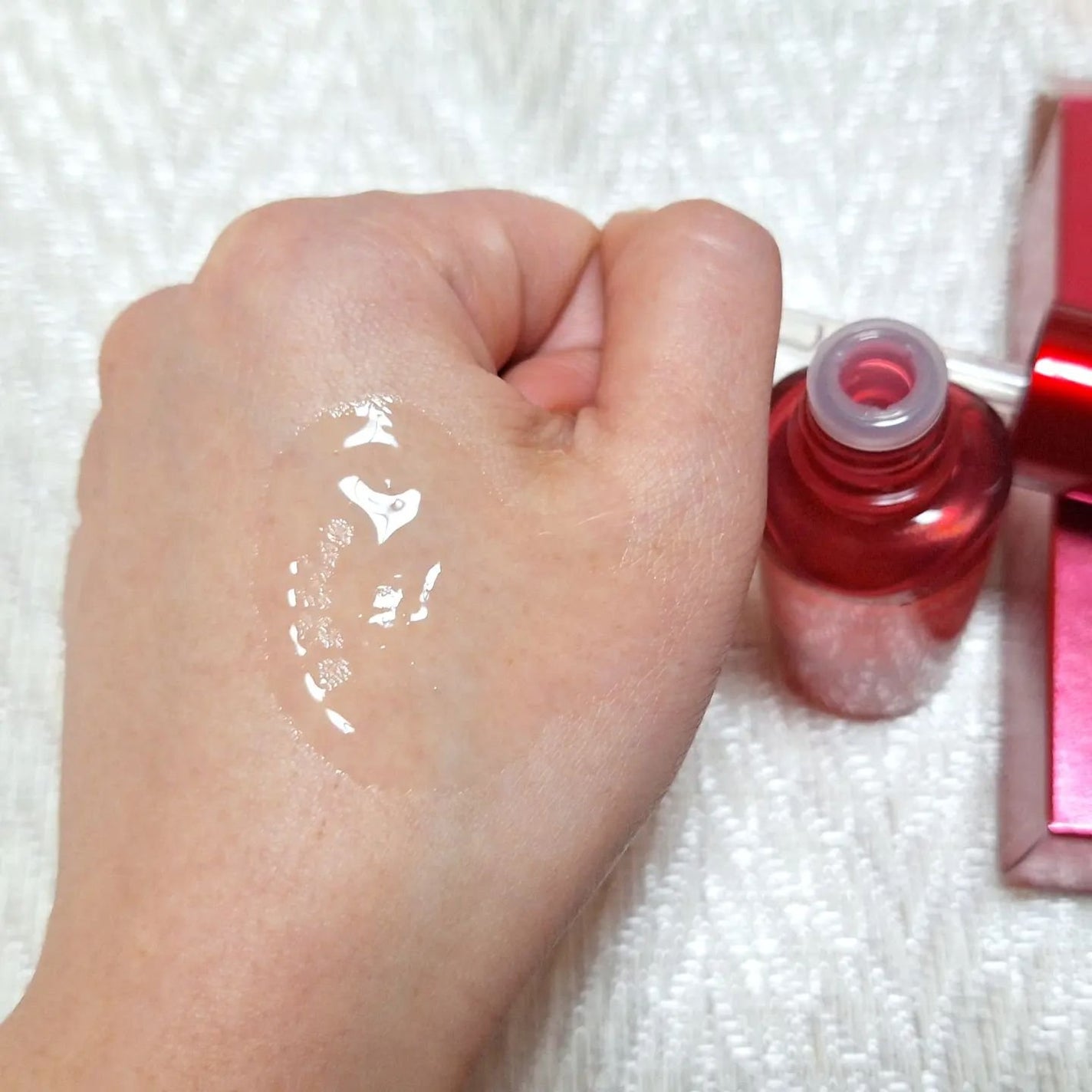 あきねこ on LIPS 「花王アルブラン様からいただきました。『アルブランリペアセラムマ..」(4枚目)