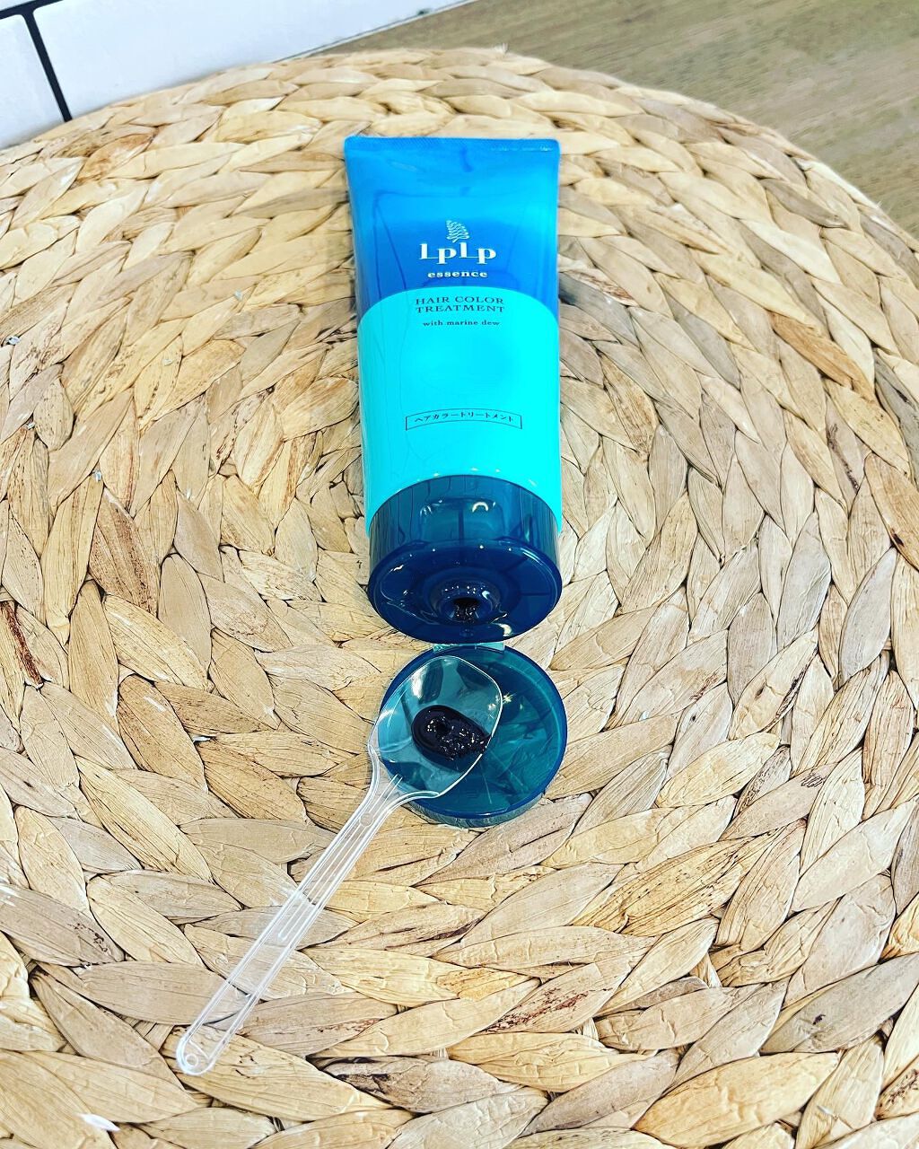 エッセンスカラートリートメント/LPLP(ルプルプ)/ヘアカラーを使ったクチコミ（2枚目）