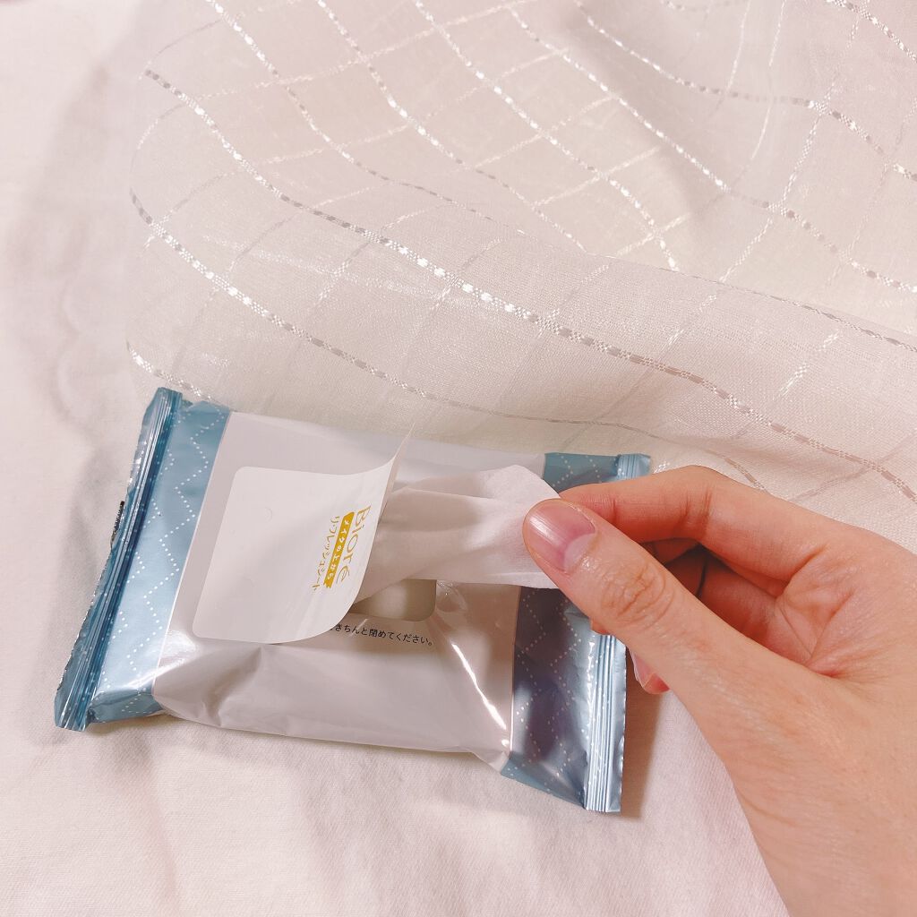 メイクの上からリフレッシュシート/ビオレ/フェイスシートを使ったクチコミ(1枚目)