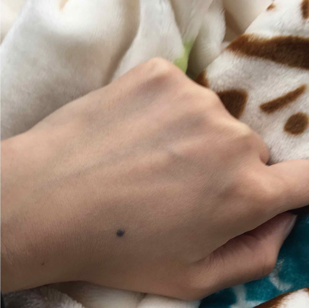 BBクッションポアコントロール (SPF50+ PA+++)/LANEIGE/クッションファンデーションを使ったクチコミ（3枚目）