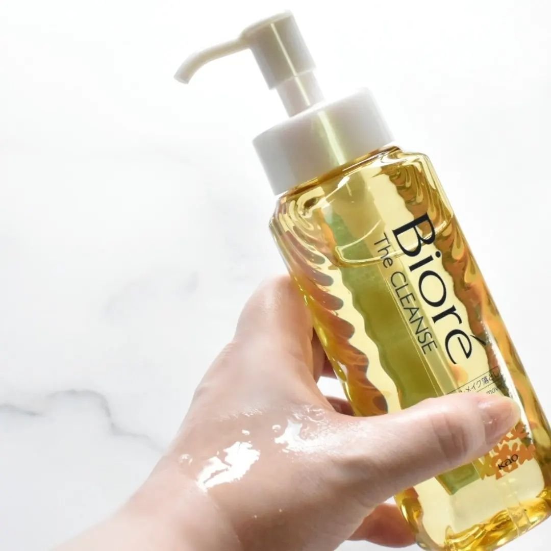 ビオレ ザ クレンズ オイルメイク落とし  金木犀の香り/ビオレ/オイルクレンジングを使ったクチコミ（2枚目）