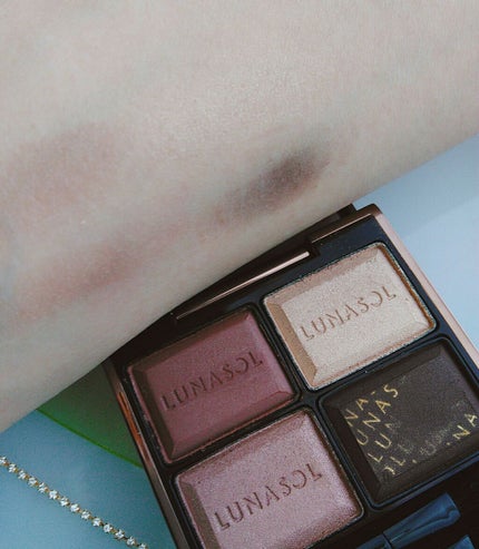 セレクション・ドゥ・ショコラアイズ/LUNASOL/アイシャドウパレットを使ったクチコミ(2枚目)