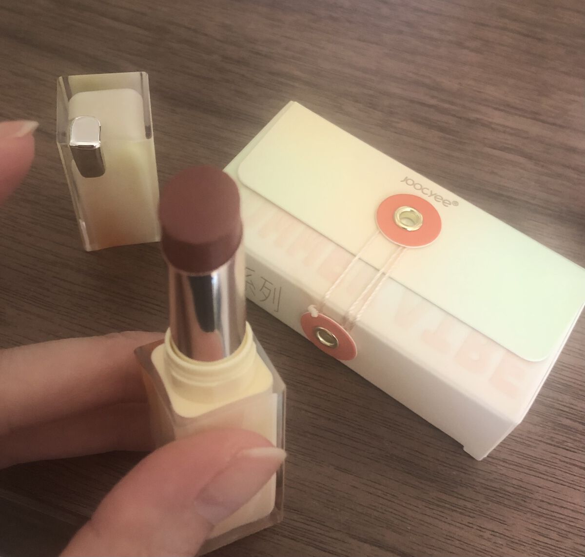 夏禅シリーズ 水光シアーリップスティック #507コールド桂皮茶/Joocyee/口紅を使ったクチコミ（3枚目）