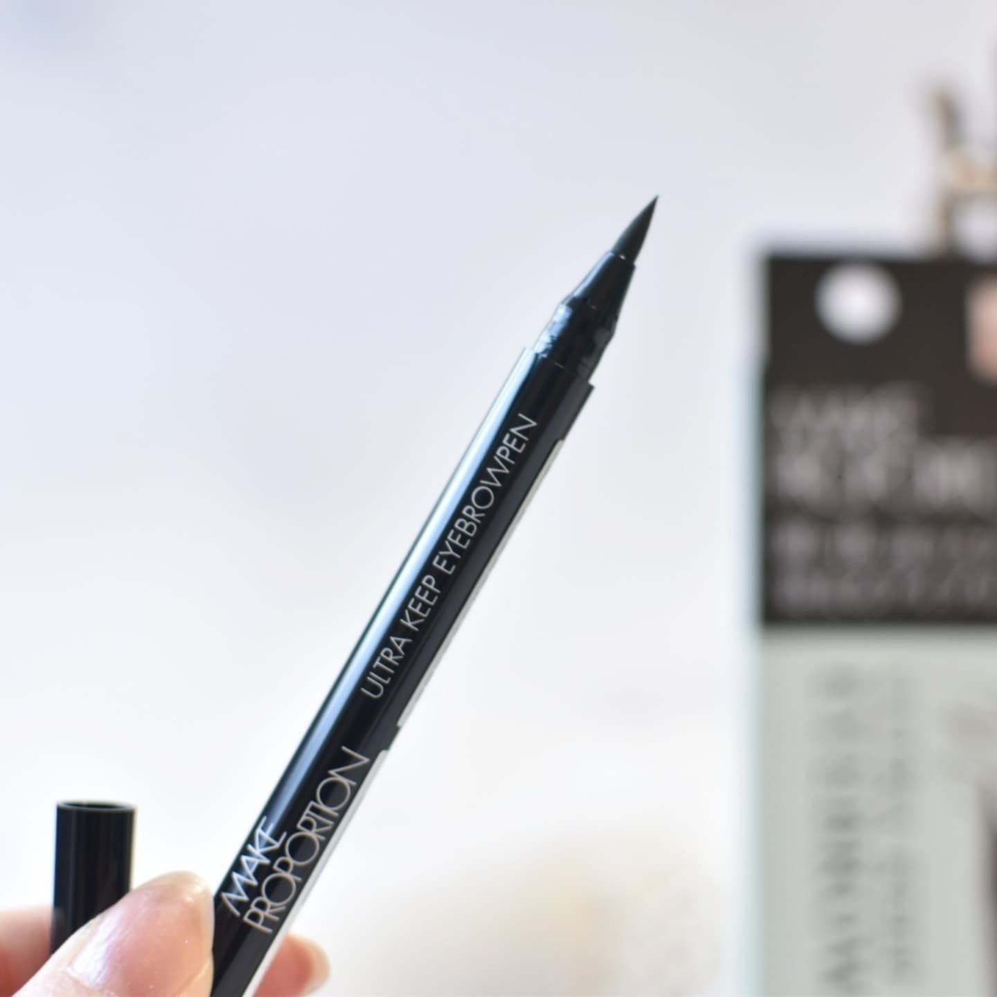 ウルトラキープアイブロウペン/メイクプロポーション/眉ティントを使ったクチコミ（2枚目）