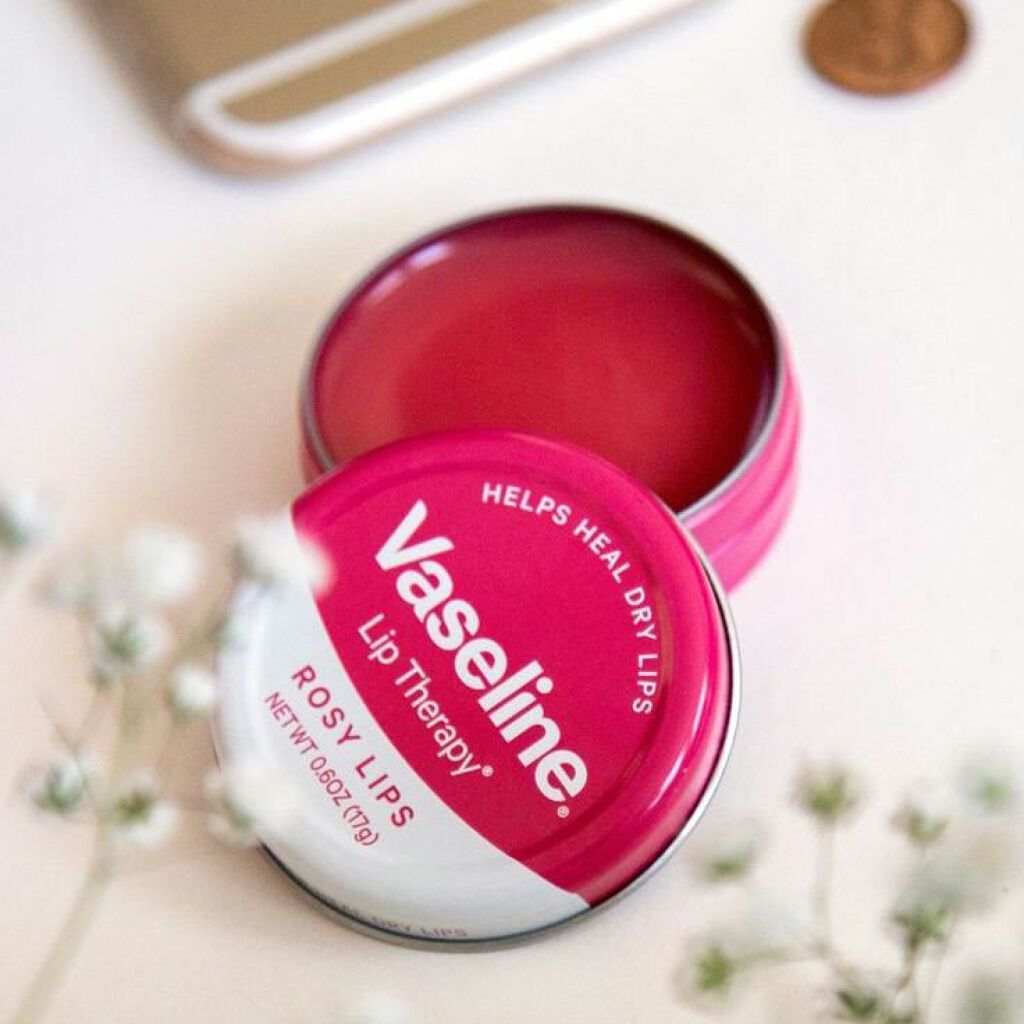 ヴァセリン リップ モイストシャイン オリジナル/ヴァセリン/リップバームを使ったクチコミ（1枚目）