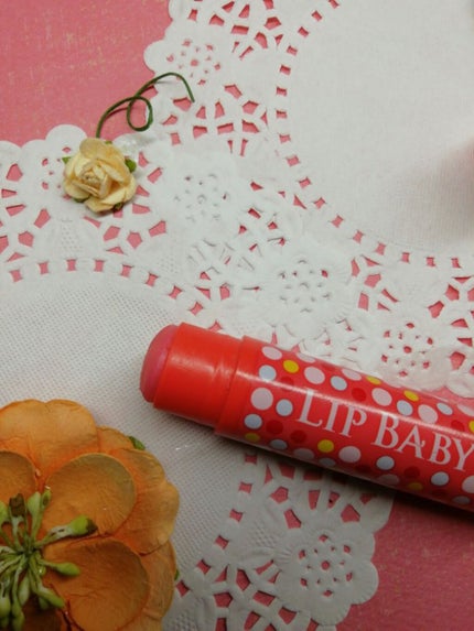 リップベイビーフルーツ/メンソレータム/口紅を使ったクチコミ(2枚目)