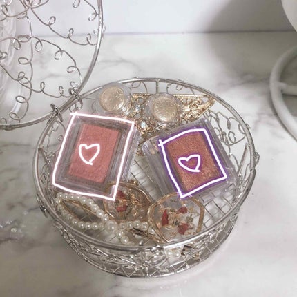 シャドーカスタマイズ/MAJOLICA MAJORCA/単色アイシャドウを使ったクチコミ(2枚目)