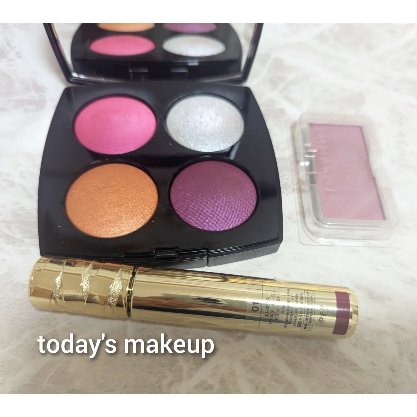 ルナソル カラーリングシアーチークス(グロウ) EX10 Allure Viola/LUNASOL/パウダーチークを使ったクチコミ（1枚目）