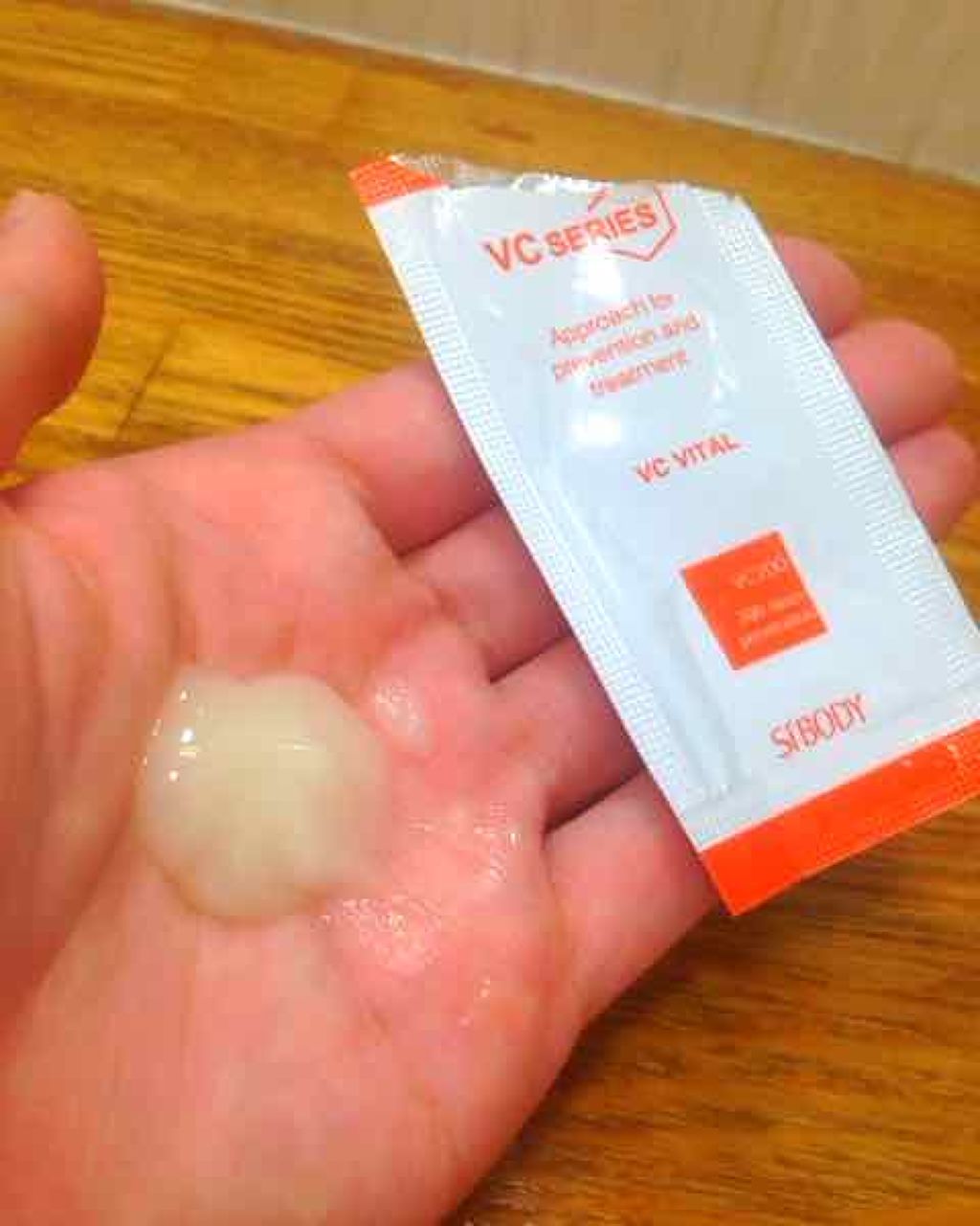 VCスターターセット/VCシリーズ/スキンケアキットを使ったクチコミ(4枚目)