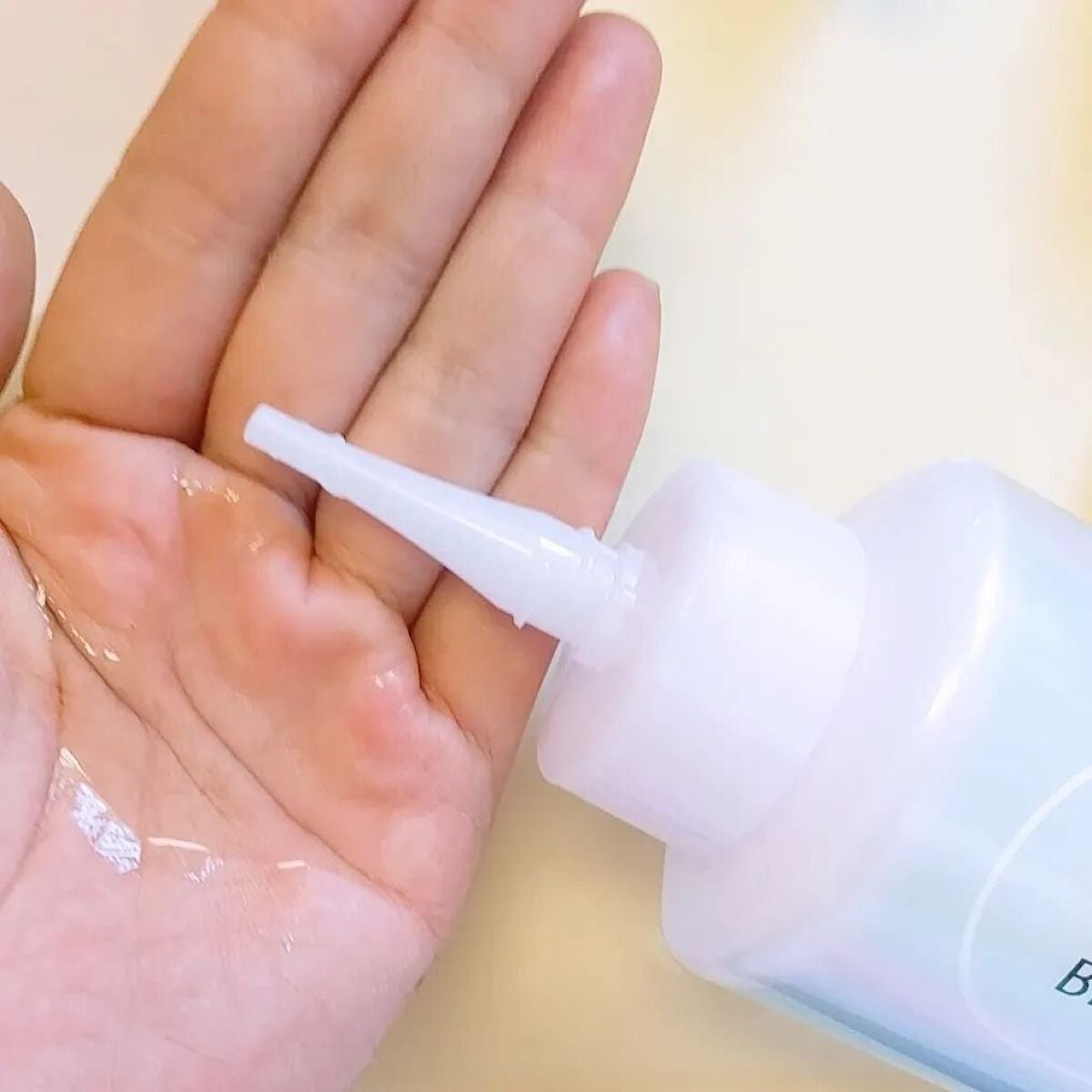 エッセンシャル プレミアム ウォータートリートメント EXスムース/エッセンシャル/アウトバストリートメントを使ったクチコミ(4枚目)