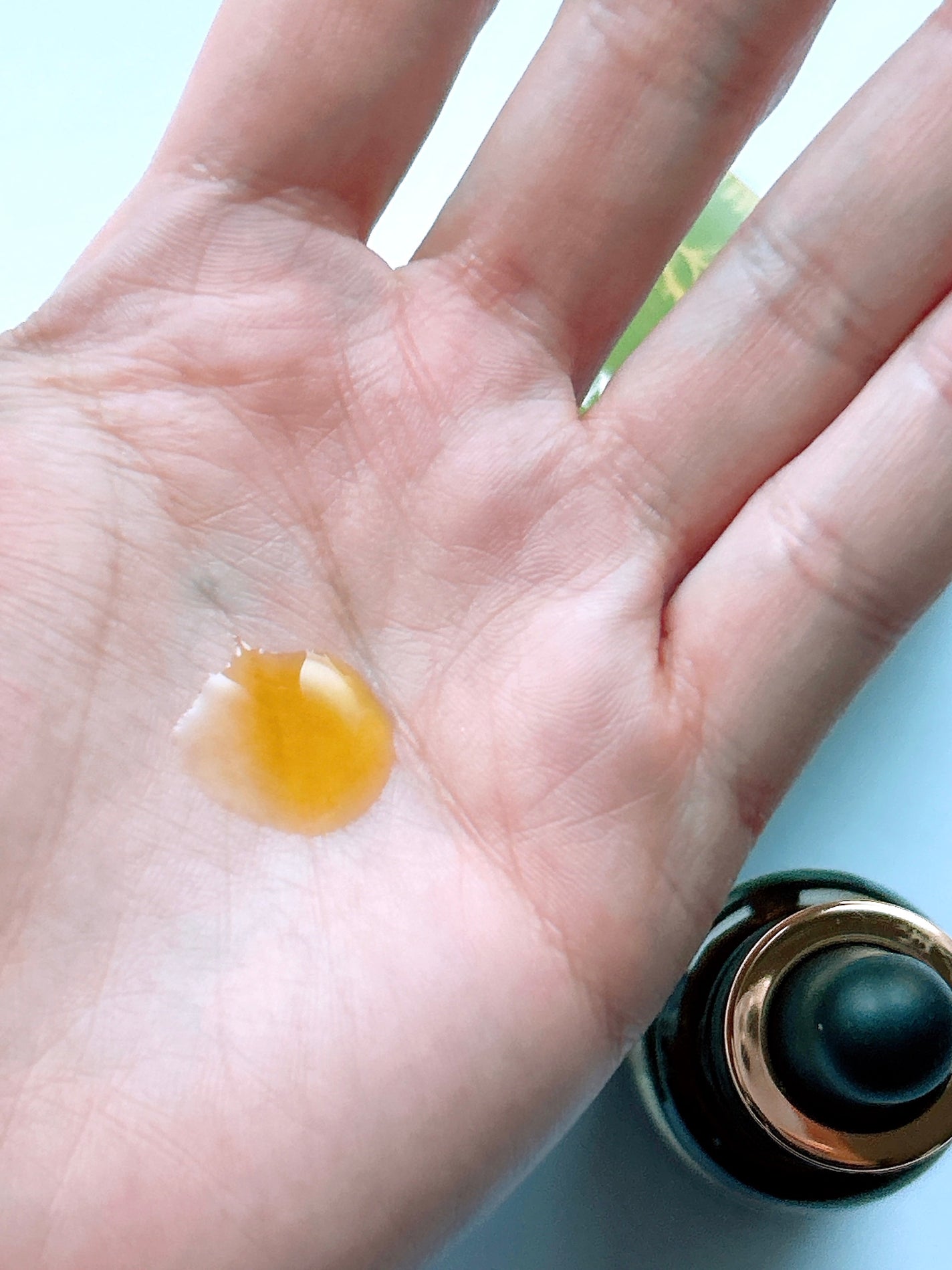 ディバイン アボカド&ローズヒップ フェイスオイル/Antipodes/フェイスオイルを使ったクチコミ(3枚目)