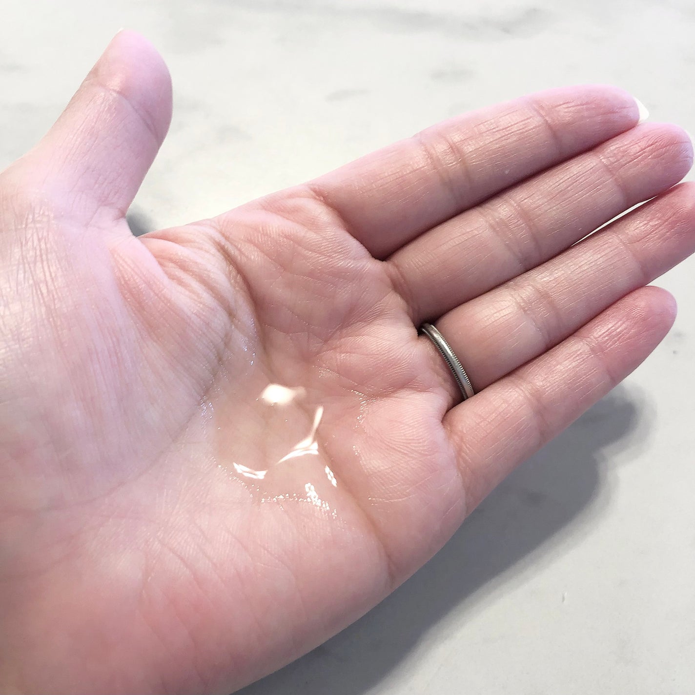 スーパーリッチシャイン ダメージリペア とろとろ補修ヘアオイル/LUX/ヘアオイルを使ったクチコミ(2枚目)