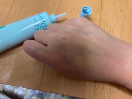 1番 青草水分コーティングUVクリーム/numbuzin/フェイスクリームを使ったクチコミ(4枚目)