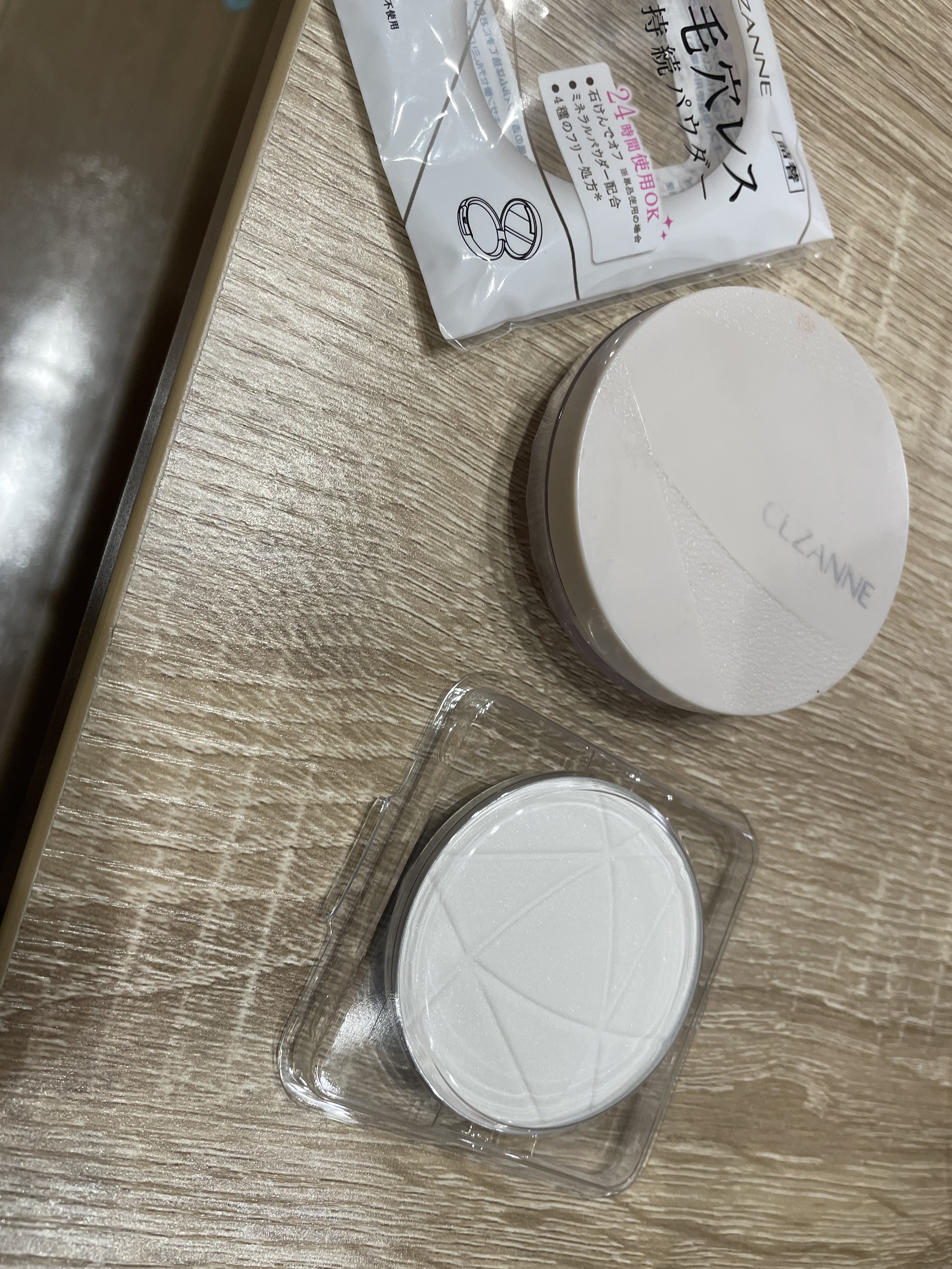 毛穴レスパウダー 毛穴レスパウダー〈詰替〉/CEZANNE/プレストパウダーを使ったクチコミ（2枚目）