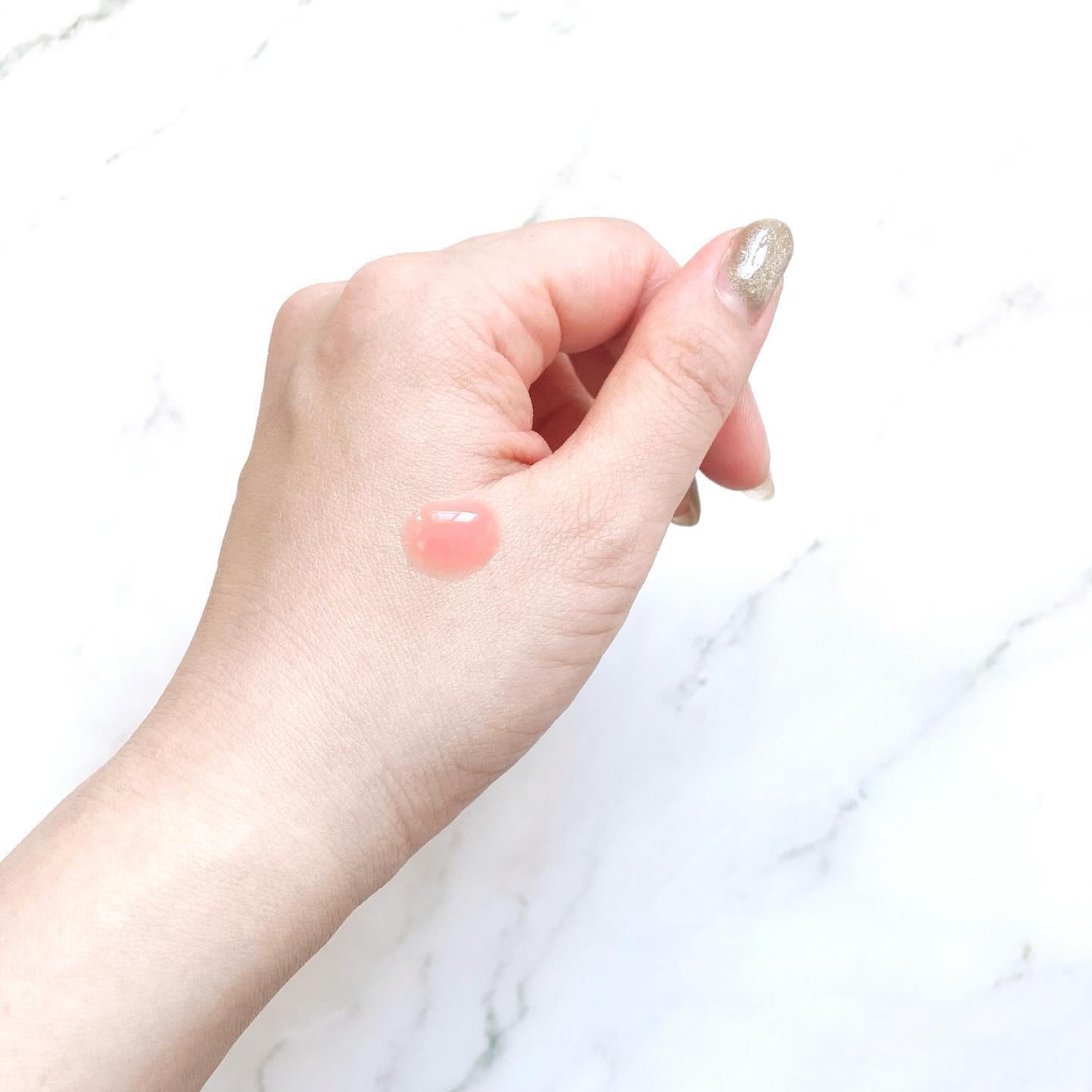 PDRNピンクアンプル PDRN 10,000ppm配合/MEDICUBE/美容液を使ったクチコミ（2枚目）