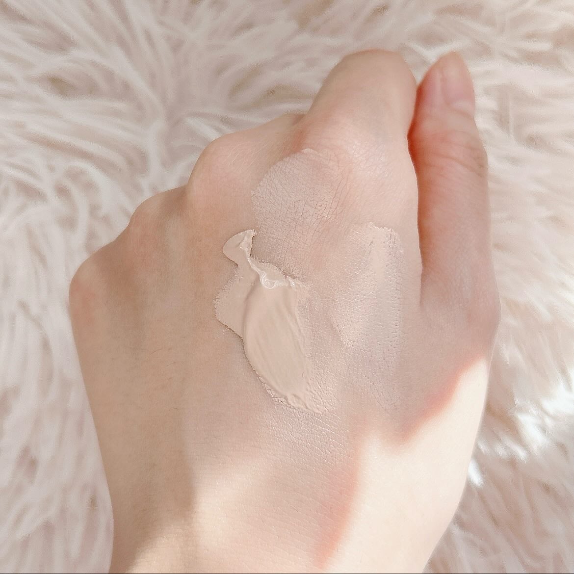 V3シャイニングファンデーション/SPICARE/クッションファンデーションを使ったクチコミ(5枚目)