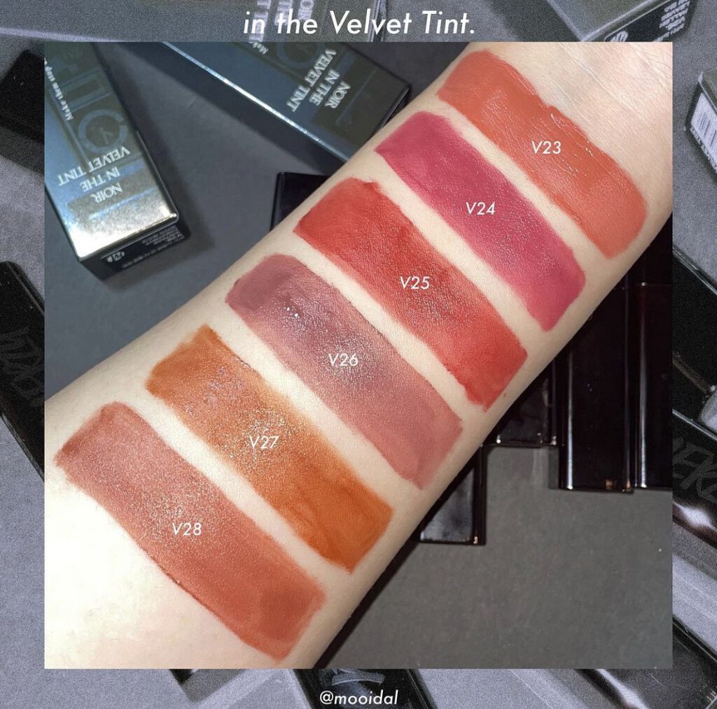 ノワール イン ザ ベルベットティント/MERZY/リップティントを使ったクチコミ（2枚目）