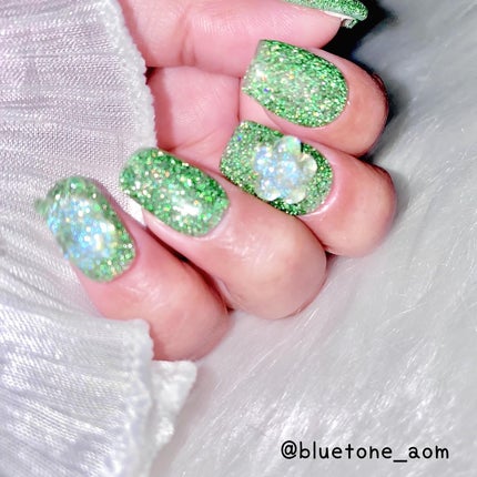 ⋆͛🦖⋆͛aomi on LIPS 「オリジナルフラッシュ!!今回はグリーンをメインに💚結構ギラギラ..」(4枚目)