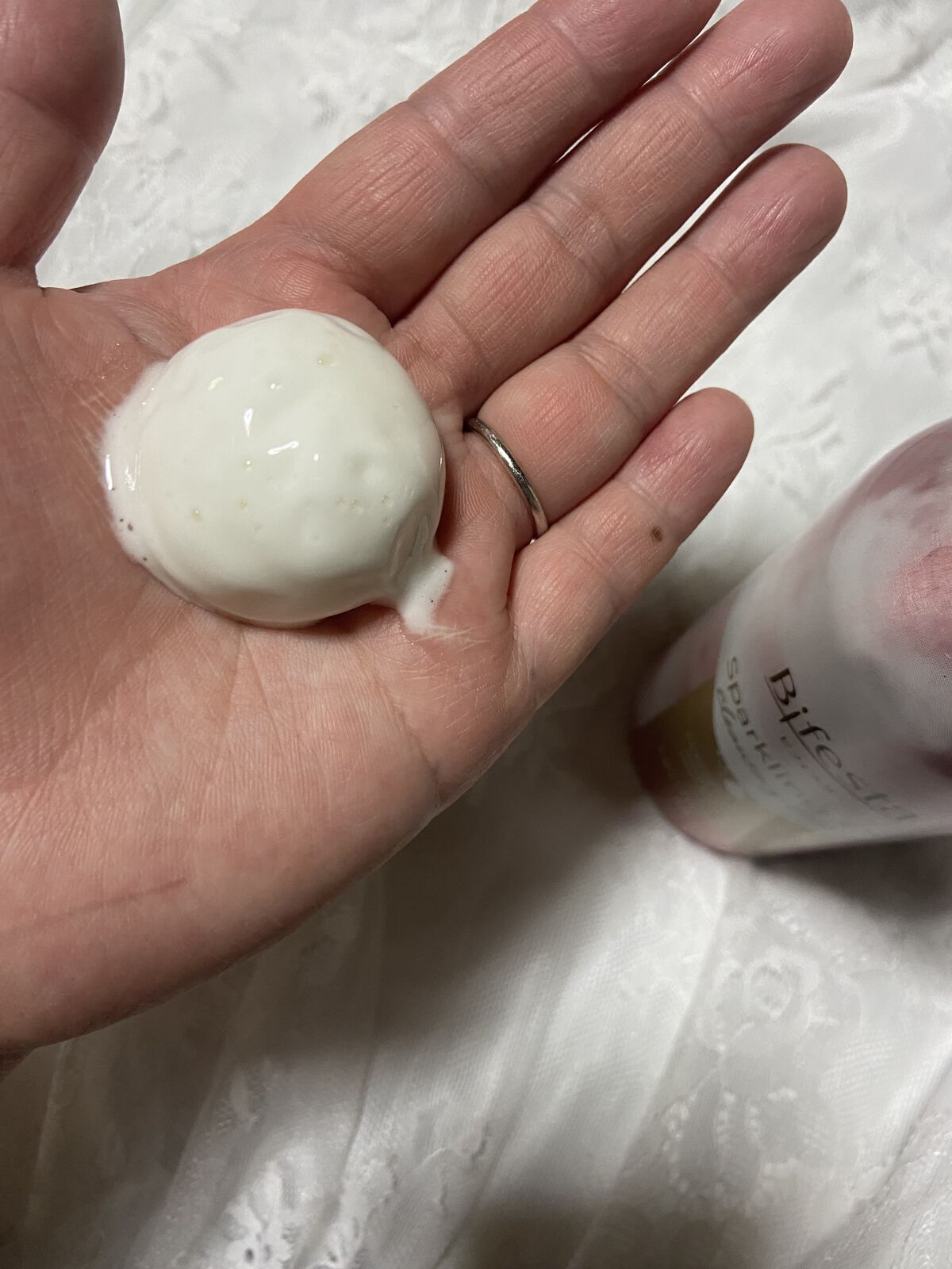 シュワとろオイル泡クレンジング/ビフェスタ/オイルクレンジングを使ったクチコミ（2枚目）