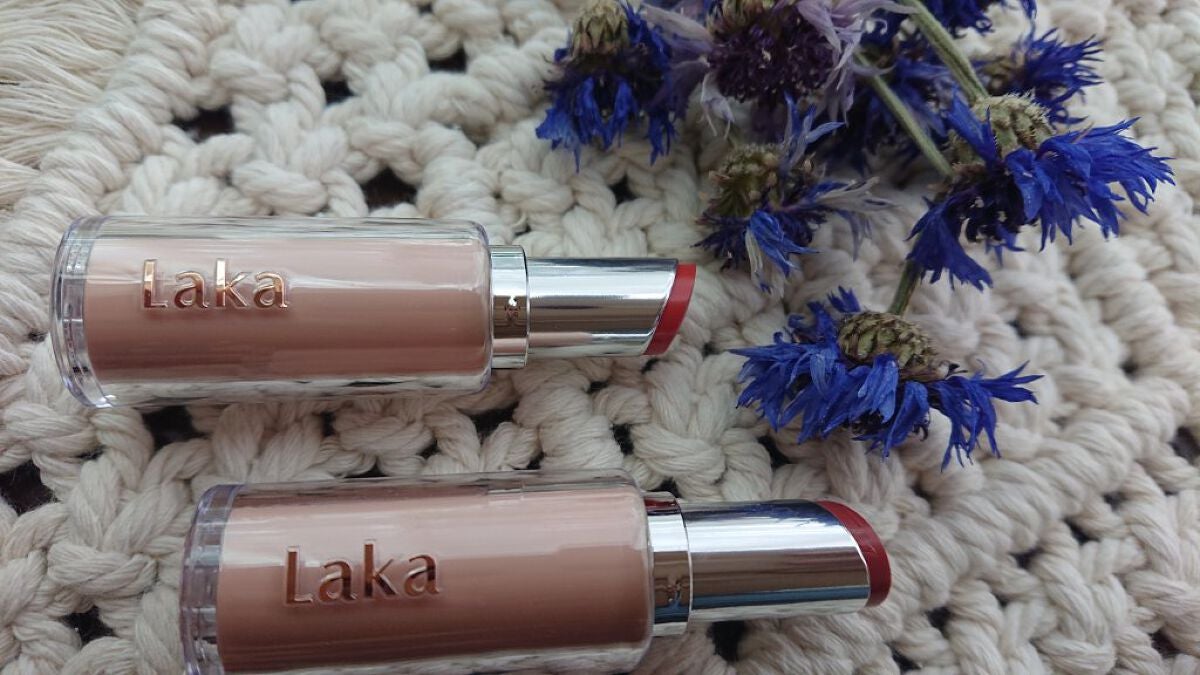 ボンディンググロウリップスティック/Laka/口紅を使ったクチコミ(2枚目)