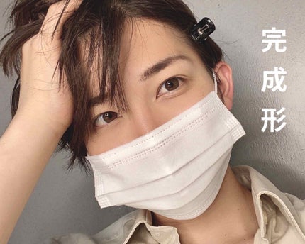 てんま / tenma on LIPS 「涙袋って大事ですよね涙袋を強調するには明るくてラメ入りの色をの..」(3枚目)