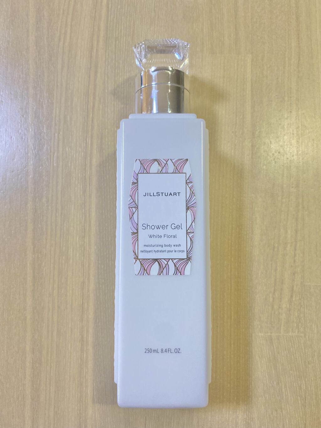 シャワージェル ホワイトフローラル/JILL STUART/ボディソープを使ったクチコミ（1枚目）