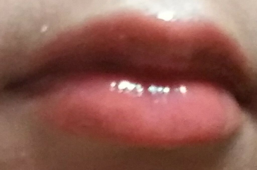 UR GLAM LIP OIL/U R GLAM/リップグロスを使ったクチコミ(2枚目)