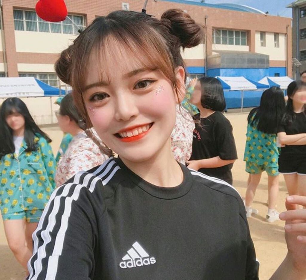 haru on LIPS 「こんにちは!最近起きて布団から出るまで10分かかるすみれです🥪..」(10枚目)