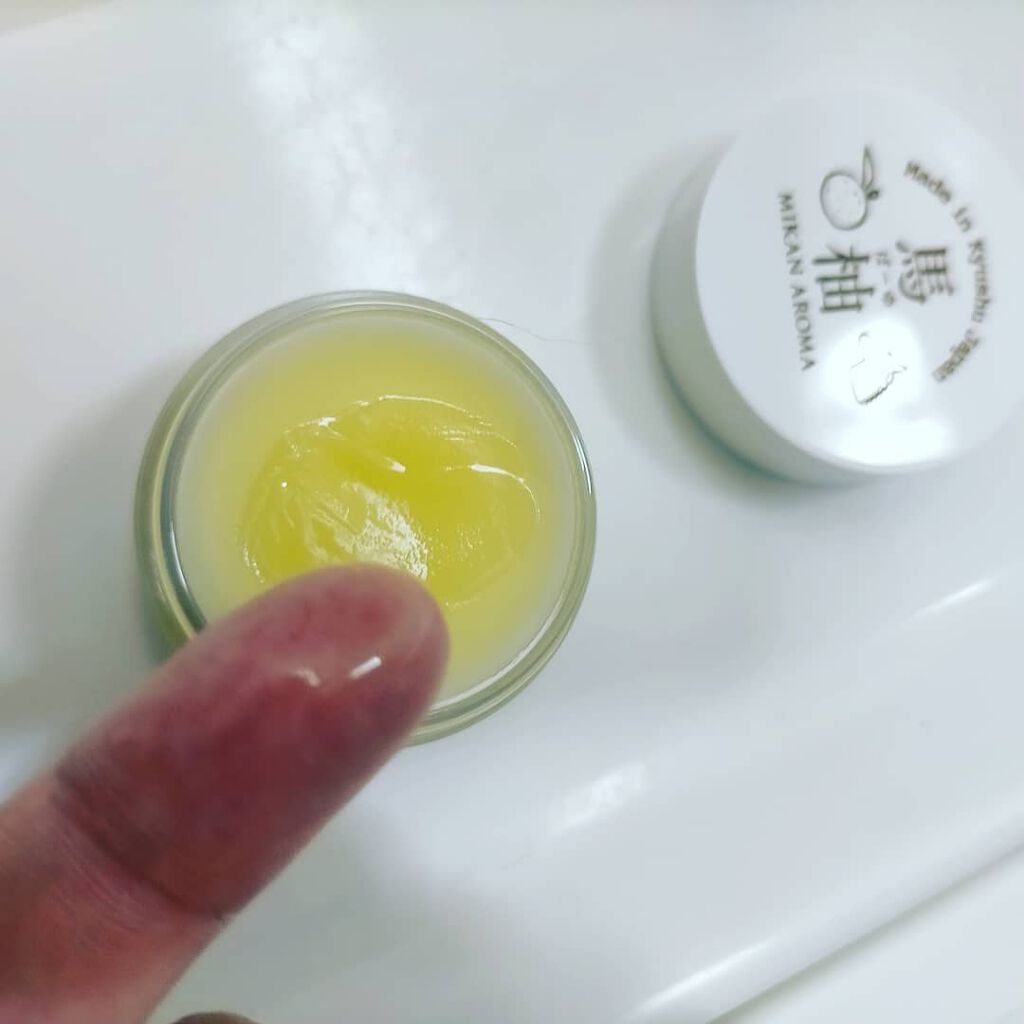 馬柚みかんアロマ/リップグロス/リップケアを使ったクチコミ（3枚目）