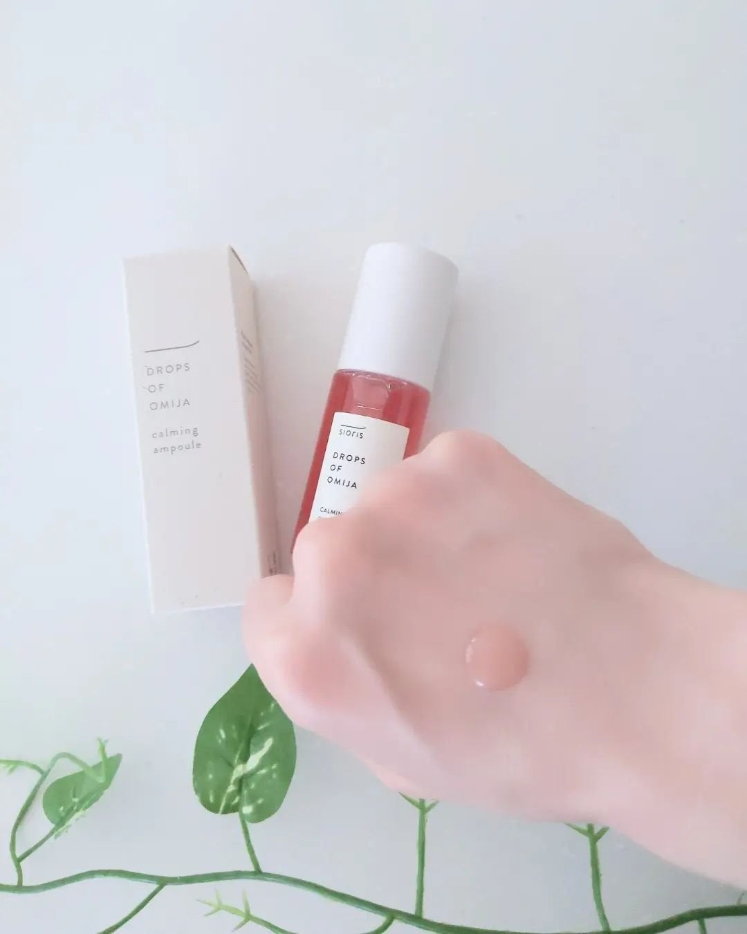 ドロップス オブ オミジャ カーミング アンプル/SIORIS/美容液を使ったクチコミ(4枚目)