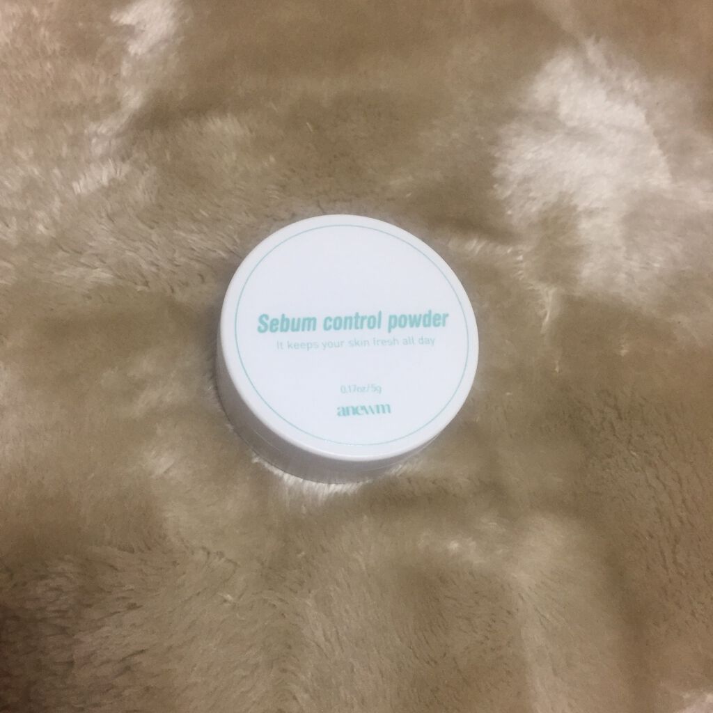 アニューム セバム コントロール パウダー/saat insight/ルースパウダーを使ったクチコミ(1枚目)