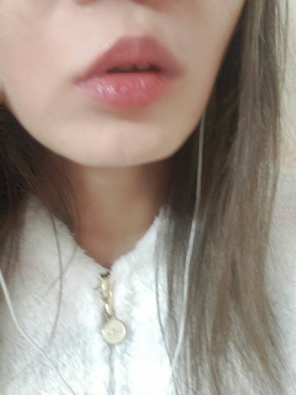 グラスティングウォーターグロス/rom&nd/リップグロスを使ったクチコミ(3枚目)