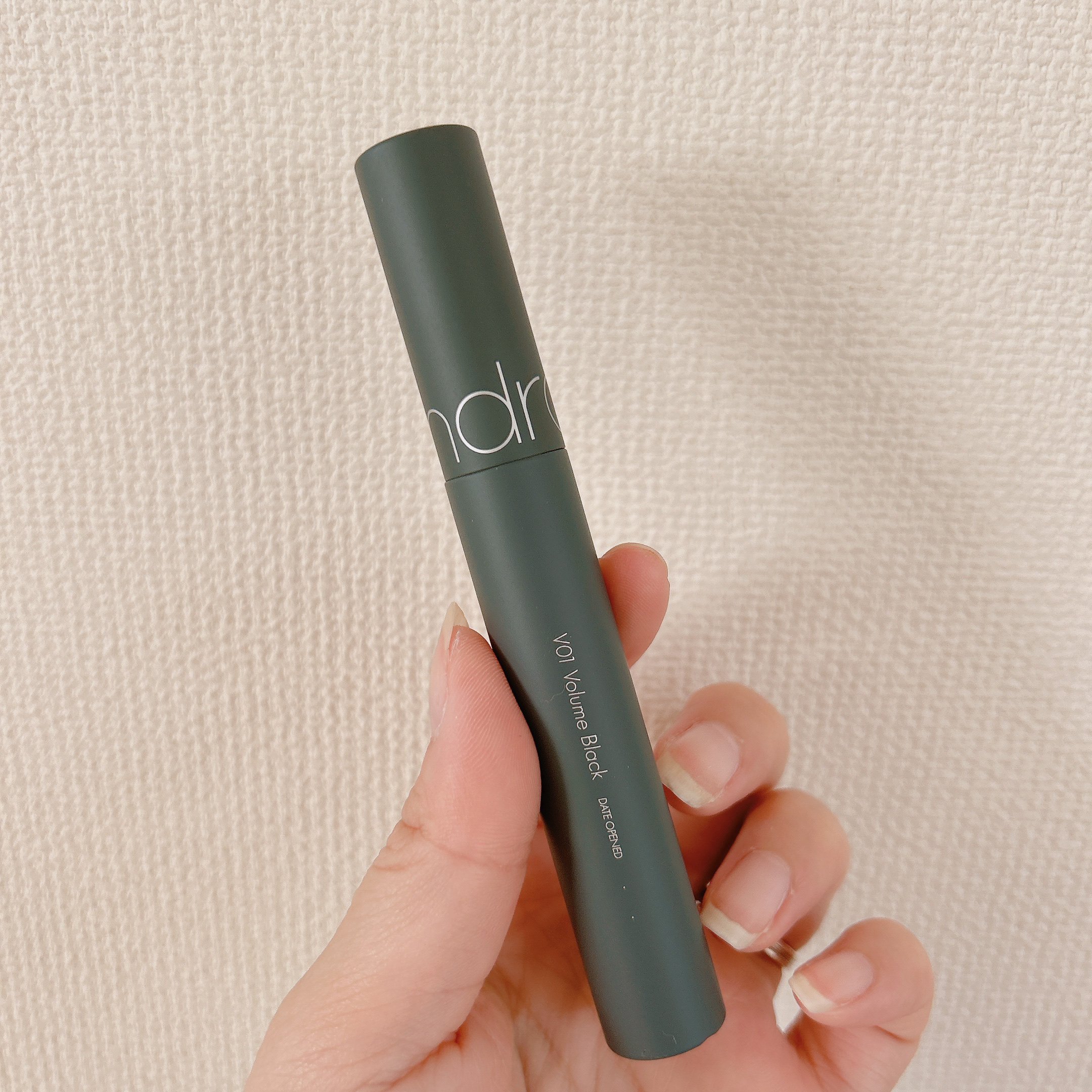 ハンオールフィックスマスカラ V01 ボリュームブラック(VOLUME BLACK)/rom&nd/マスカラを使ったクチコミ（1枚目）