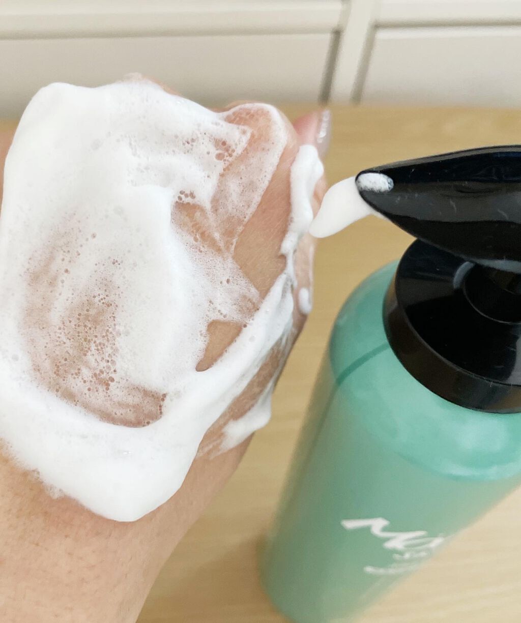 吸着スパークリングシャンプー /MoccHi SKIN/市販シャンプーを使ったクチコミ(3枚目)