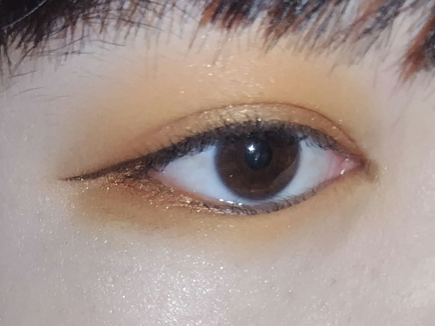 パウダー キス アイシャドウ/M・A・C/単色アイシャドウを使ったクチコミ（3枚目）