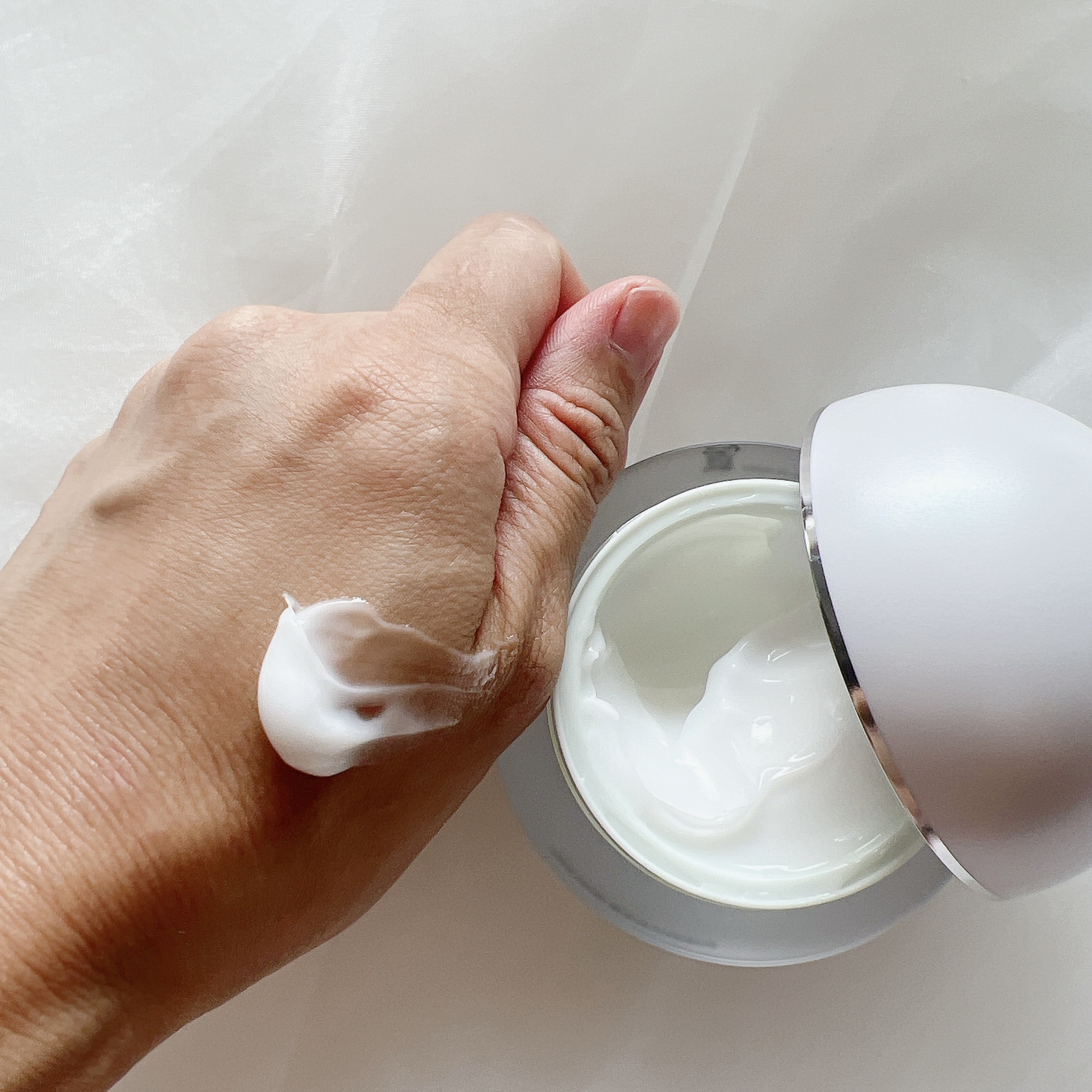 ハンドムーンクリーム/BEDIGHT/ハンドクリームを使ったクチコミ（3枚目）