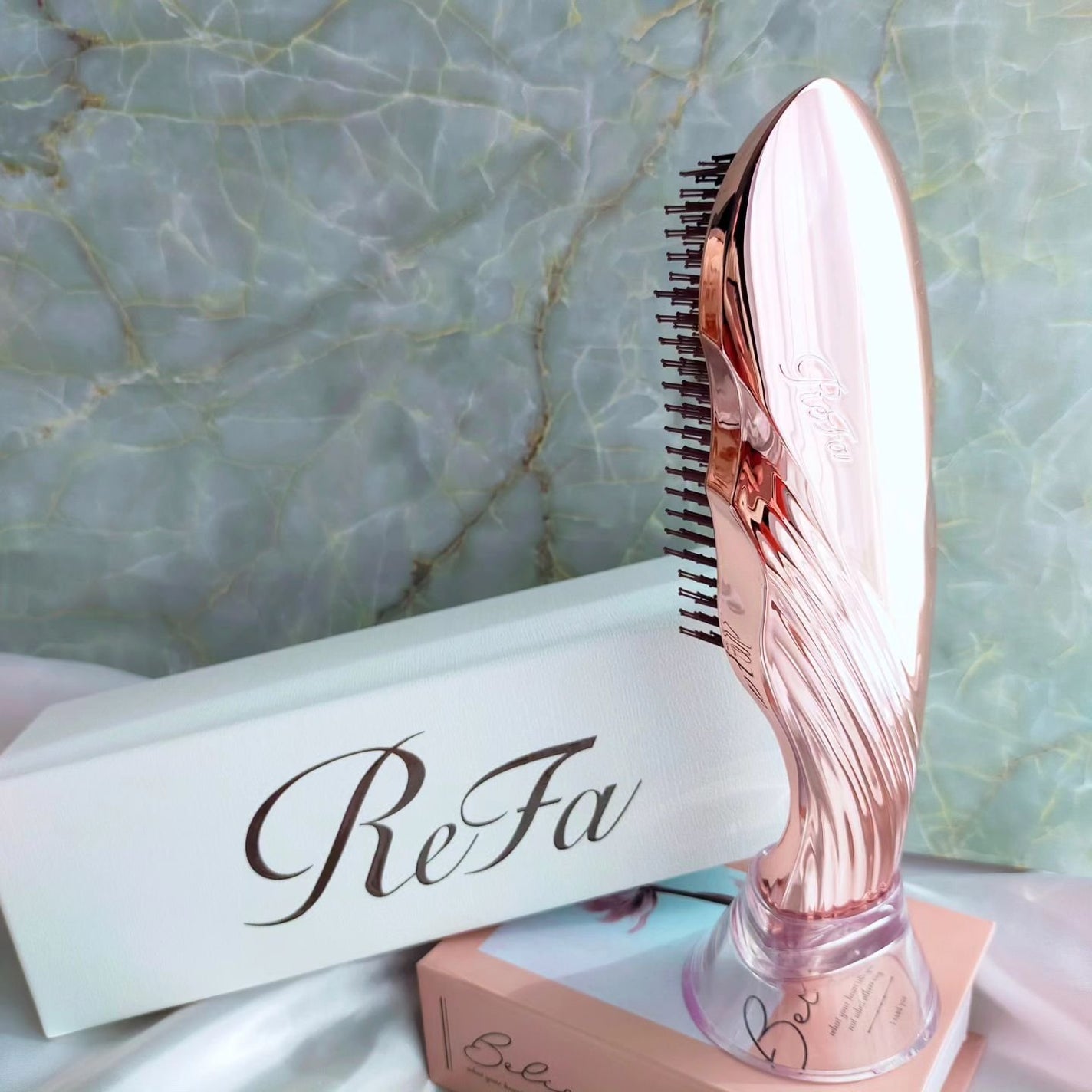 【正規品】ReFa スカルプブラシ ピンク イオンケアブラシプレミアム イオンケアブラシプレミアム|ReFaの口コミ - ずっと欲しいなと