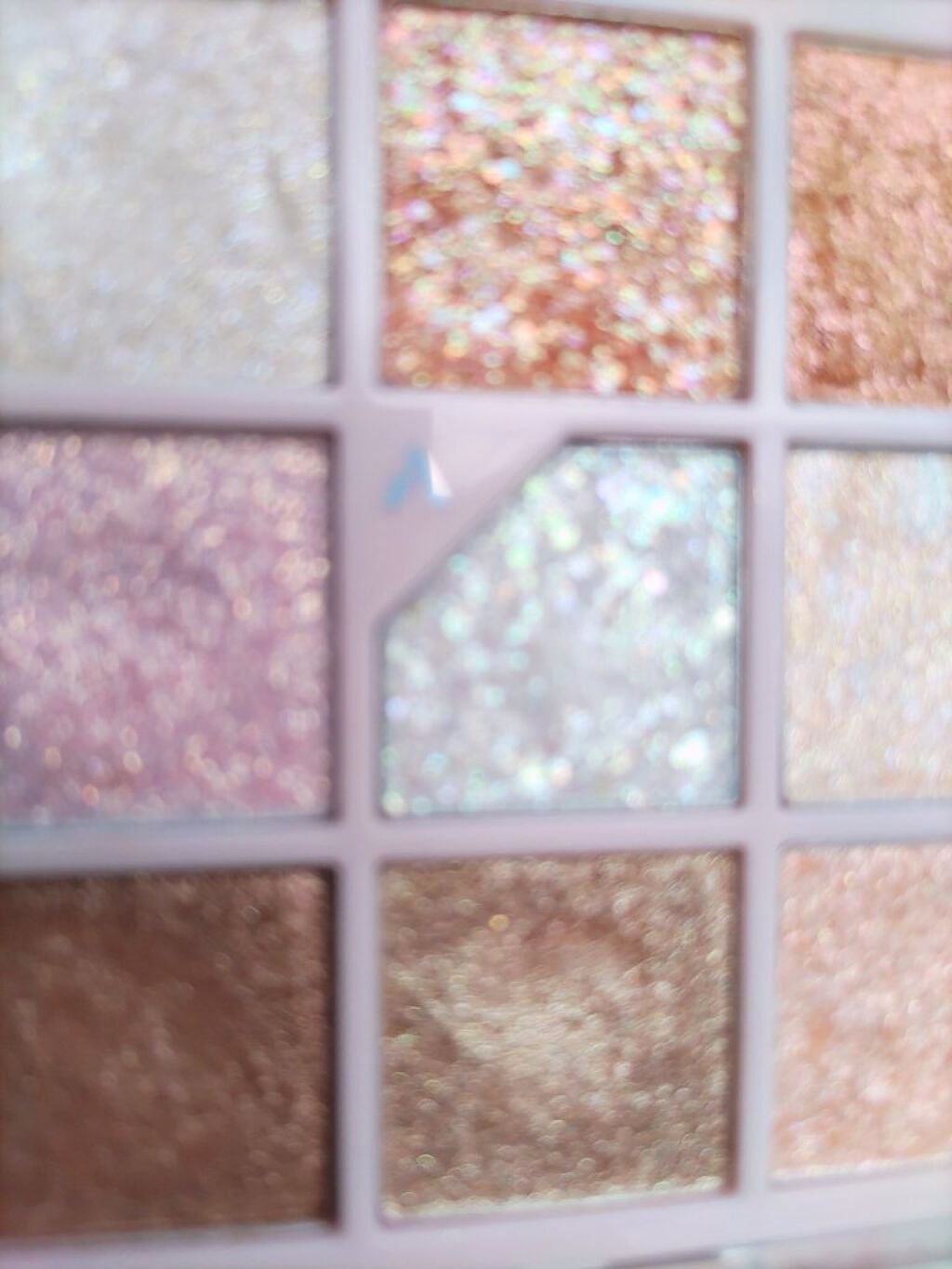 グリッターペディアアイパレット/unleashia/アイシャドウパレットを使ったクチコミ(4枚目)