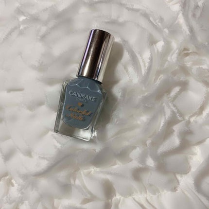 カラフルネイルズ/キャンメイク/マニキュアを使ったクチコミ(3枚目)