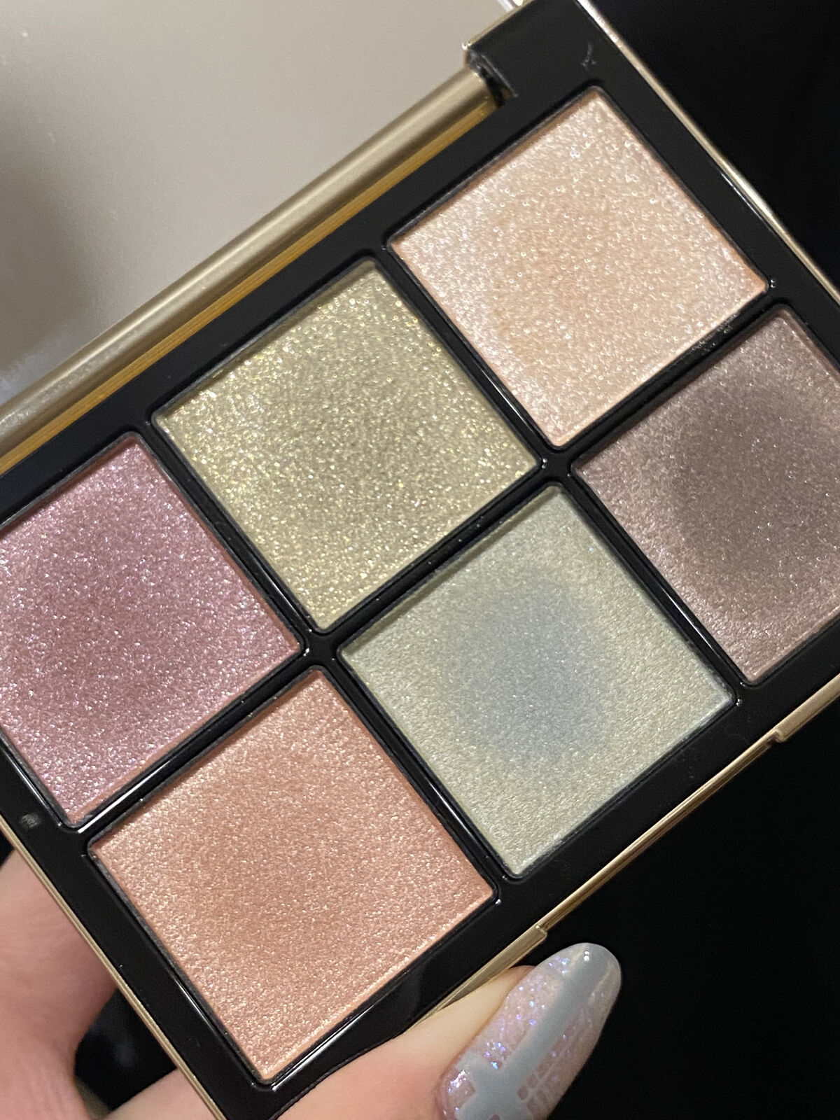 アイデザイナー 08 Shimmering Dress/SNIDEL BEAUTY/アイシャドウパレットを使ったクチコミ（3枚目）