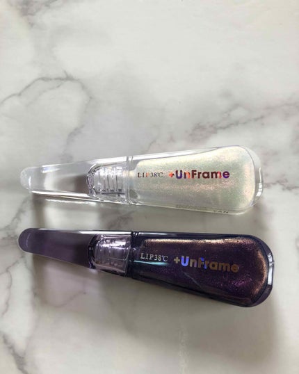 LIP38℃ +UnFrame<ホログラフィック>/UZU BY FLOWFUSHI/リップグロスを使ったクチコミ(2枚目)