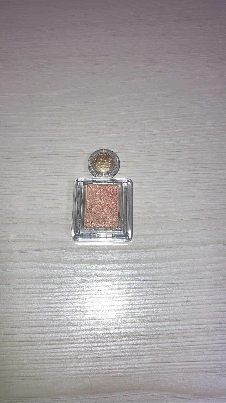 シャドーカスタマイズ/MAJOLICA MAJORCA/単色アイシャドウを使ったクチコミ（1枚目）