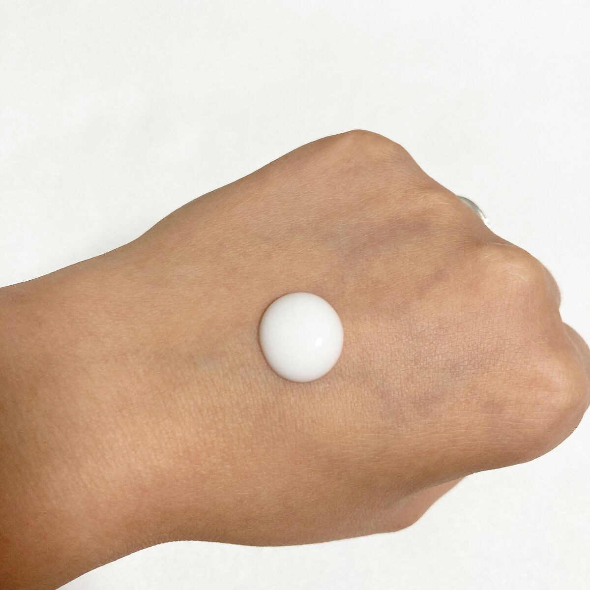 モイスチュア フェイス&ボディローション/カルテHD/ボディローションを使ったクチコミ(5枚目)